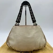Fendi Mia Chain 4