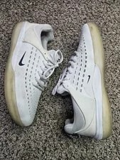 Nike SB — Nike SB Zoom Nyjah 3 Size 10 US Skate Shoes DJ6130-100 — Sneaker — resale