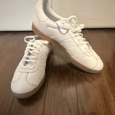 Adidas Gazelle ’s Low Top Lace-Up /Gum 2