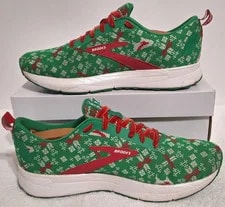 Brooks Revel 4 Run Merry Holiday Christmas 1103471D357 10 4