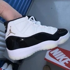 Air Jordan 11 Retro “Gratitude” (2023) New Without Box 3