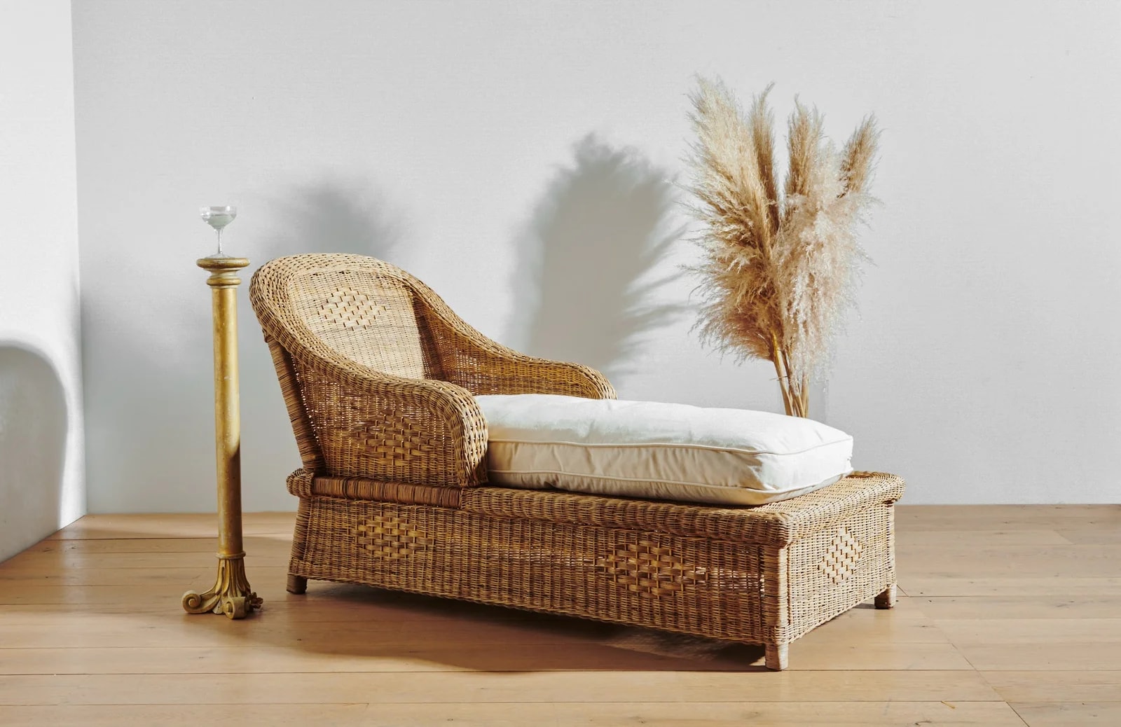 Classic Cane Chaise 3