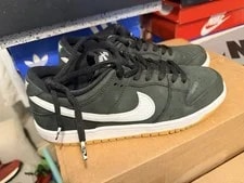 Nike SB — Nike SB Dunks Gum — Sneaker — resale