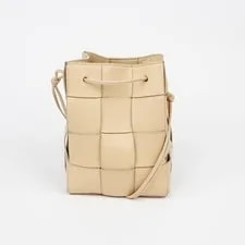 Bottega Veneta Cassette Bucket Small Crossbody 154326949 2