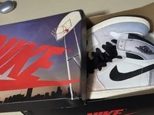 Air Jordan — Size 8- Air Jordan 1 Retro OG High Skyline — Sneaker — resale