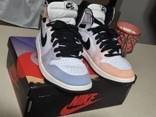 Size 8- Air Jordan 1 Retro OG High Skyline 4