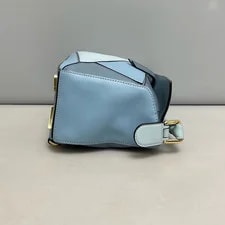 Authentic Loewe Puzzle Crossbody Hardware 3