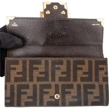Fendi Monogram Baguette Wallet Wallet 4