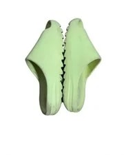 Yeezy — Yeezy Slide Glow Kanye West Jesus Is King Donda Adidas — Sneaker — resale