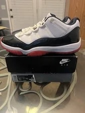 Air Jordan 11 OG Retro Low 2