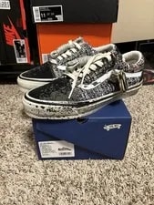 New Size 9.5 - Vans Old Skool ‘Charms - ’ 2