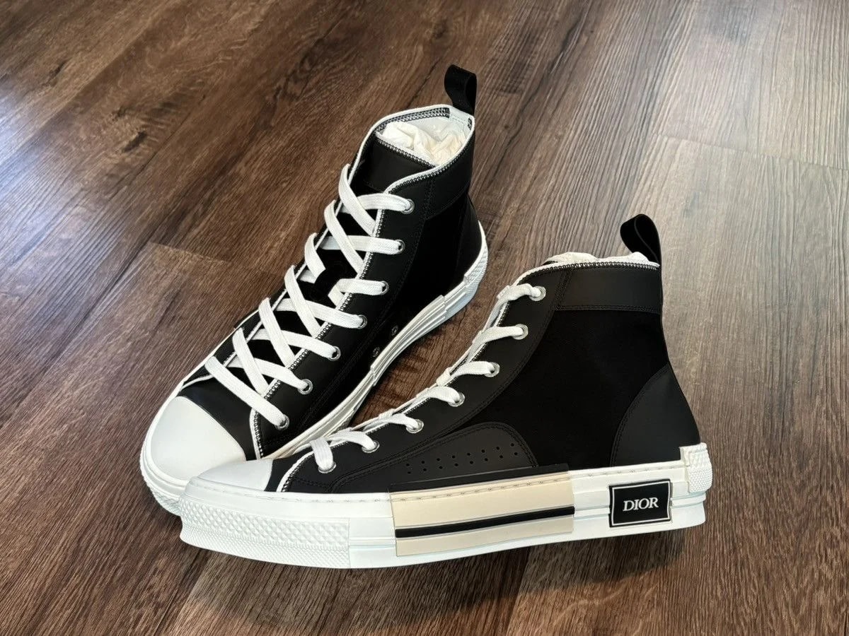 Dior — Christian Employee B23 High — Sneaker — resale