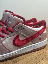 Nike SB Dunk Low StrangeLove Valentines Sz 10.5 / / CT2552-800 2