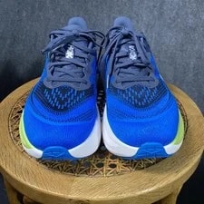 Hoka Skyflow Running 9.5 D Gym Run Shoes Low Top Excellent 3