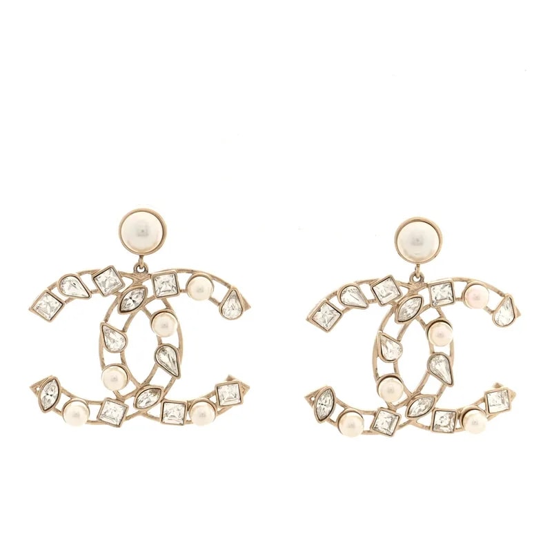 Chanel — Metal CC Snowfall CC Drop Light — Jewelry — resale