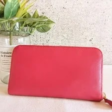 Good Condition Prada Zippy Wallet Long Wallet Smartphone Po 2