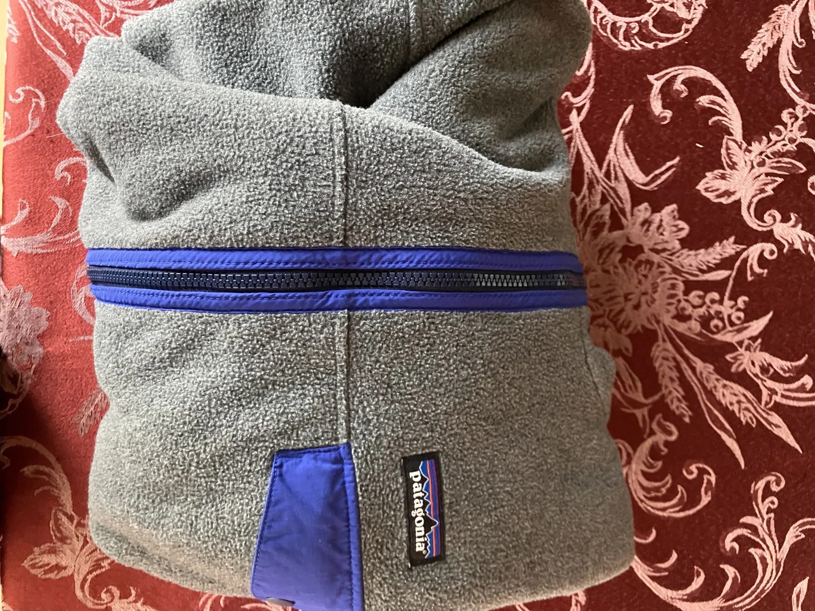 Patagonia — Patagonia Synchilla Hoodie Pullover — streetwear — resale