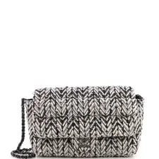 Chanel — Chanel CC Chain Single Flap Herringbone Medium — Handbag — resale