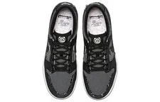 Nike SB Dunk Low Elite Medicom Bearbrick 877063-002 4
