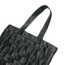 Bottega Veneta Cassette Maxi Excellent 4