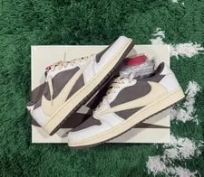 Jordan — Jordan 1 Low OG X — Sneaker — resale