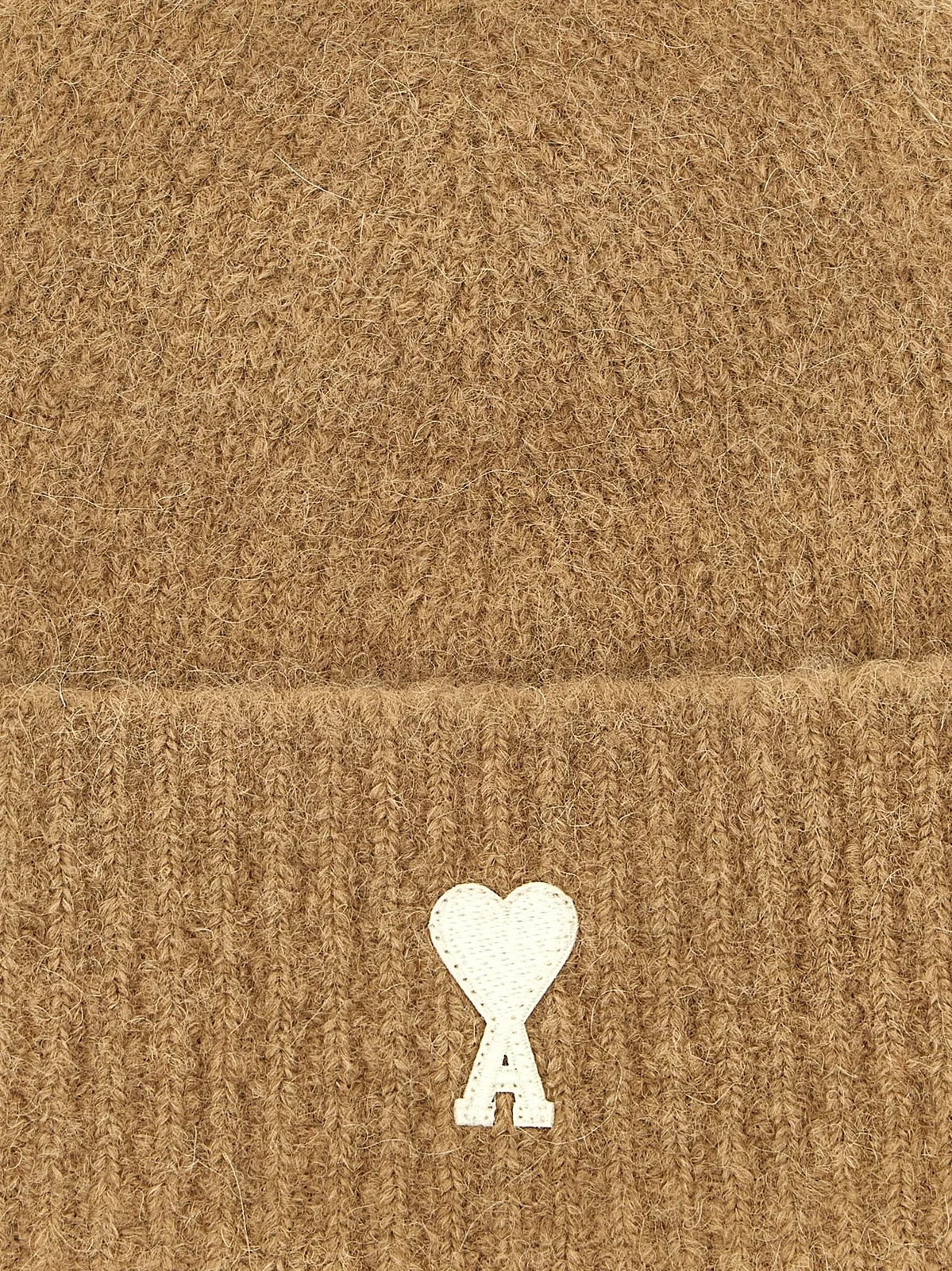 Ami Paris de Cœur Embroidered Beanie — Beanies 3