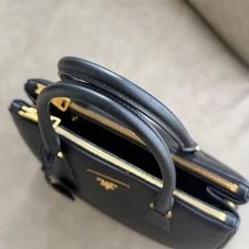 Prada Galleria Medium 207496 3