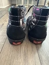 Vans Disney X Sk8- High Villains, Disney 100 ’s 6.5 ’s 8 4