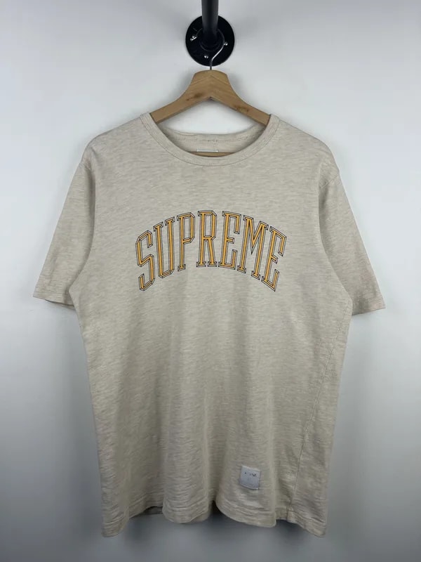 Supreme — Supreme Arc Logo Light Tee — streetwear — resale