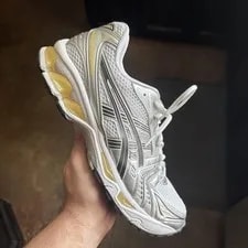 Asics Kayano 14 Tai-Chi Size 9.5 1203A537-101 2