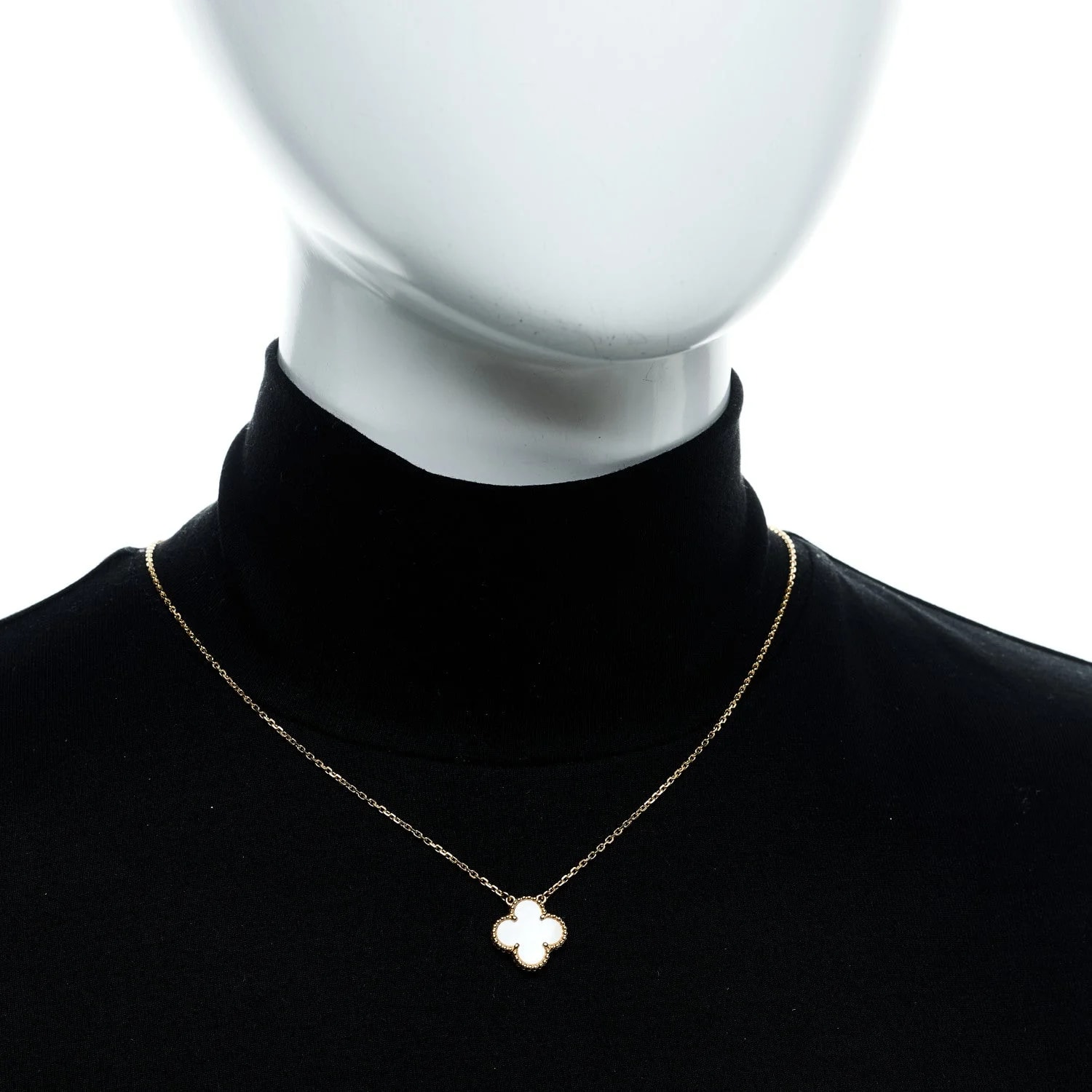 VAN Cleef &Amp; Arpels 18K Yellow Gold Mother of Pearl Alhambra 2