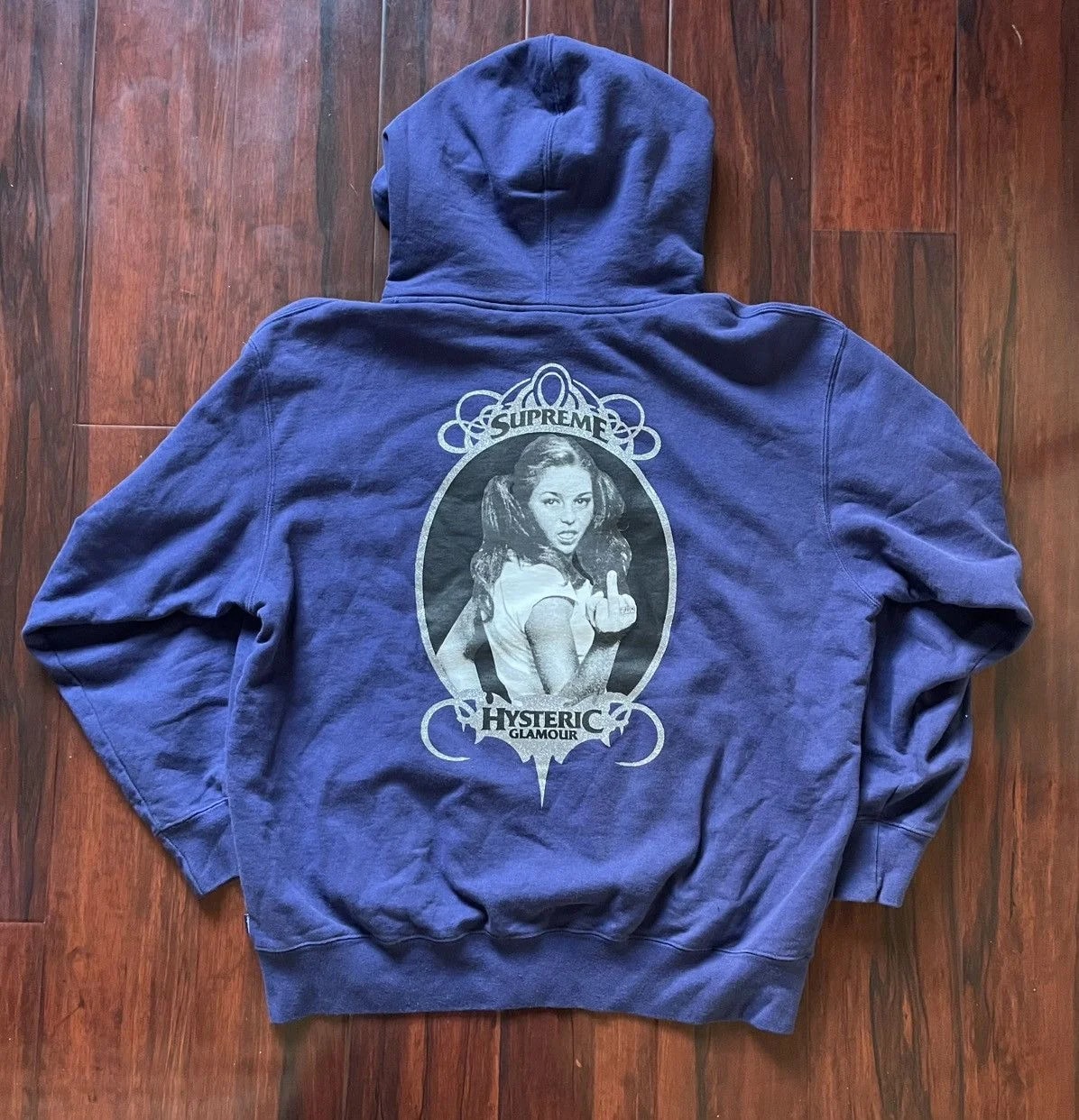 Supreme — Supreme X Hysteric Glamour Zip Up Hoodie — streetwear — resale