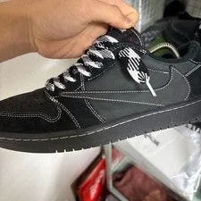 9.5US Aj1 Low Nike 2