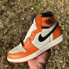 Size 9.5 - Jordan 1 Retro High OG Away 2016 3