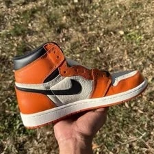 Size 9.5 - Jordan 1 Retro High OG Away 2016 4