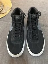 Nike SB Blazer 9.5 41 Mid Top Lace 864349-002 Skate 3