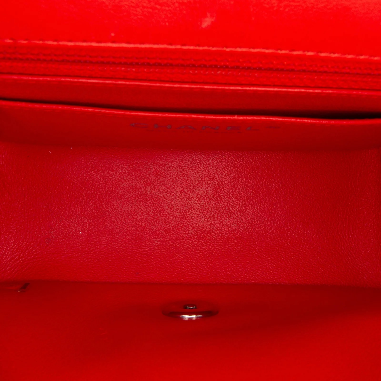 Square Classic Striped Single Flap 4