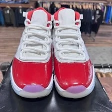 Jordan 11 ' 2