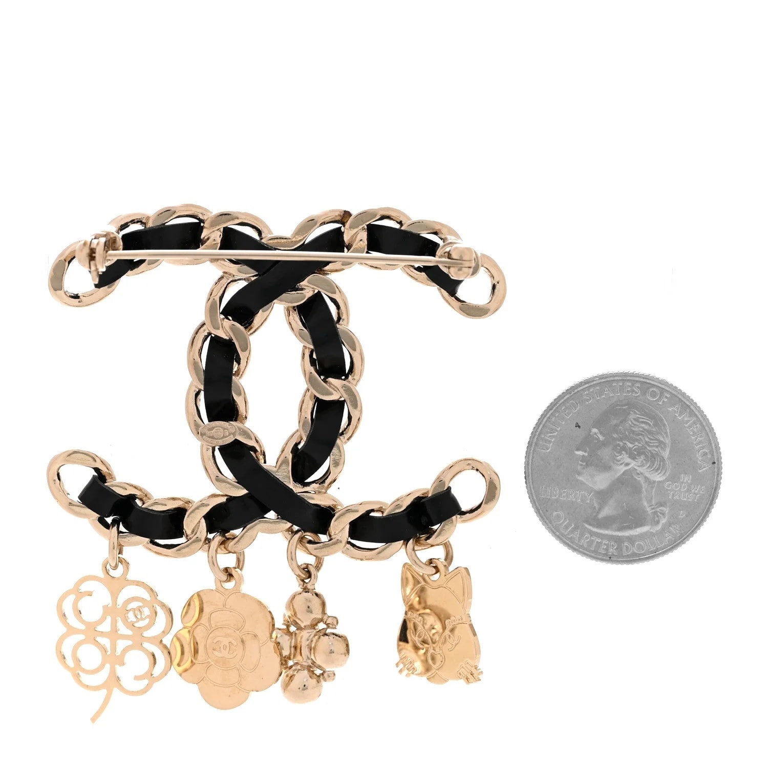 Chain CC Charms Brooch 2