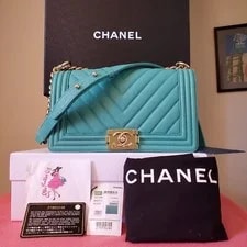 Chanel — $7200 Chanel Boy Hw Flap Old Medium Year 2019 — Handbag — resale