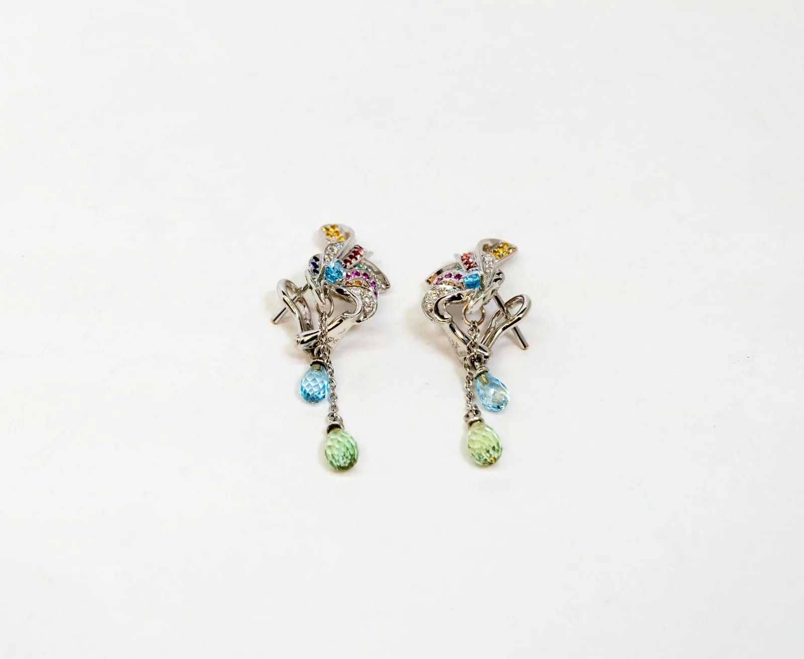 Worldofluxuryus — Carrera Y Carrera Hoja Seca 18K White Gold & Sapphires Earring — Watch — resale