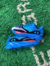 Yeezy — Yeezy 700 “High-Res ” — Sneaker — resale