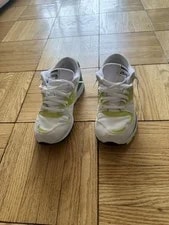Saucony — Saucony 6000 / Low Top Lace-Up Sole — Sneaker — resale