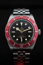 Tudor Black Bay 41mm Burgundy 2024 Full Set Excellent Condition 7941A1A0RU 4