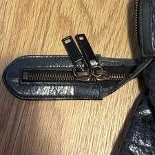 Balenciaga the City 115748 Auth 3
