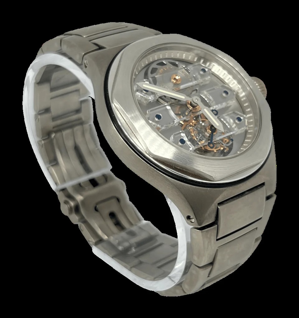 Girard Perregaux Laureato Triple Bridge Tourbillon Titanium 2