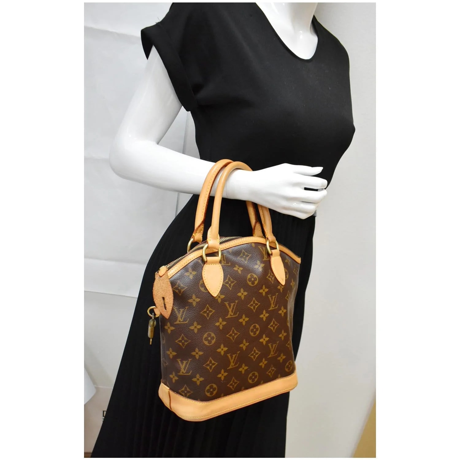 Louis Vuitton Lockit Vertical 2