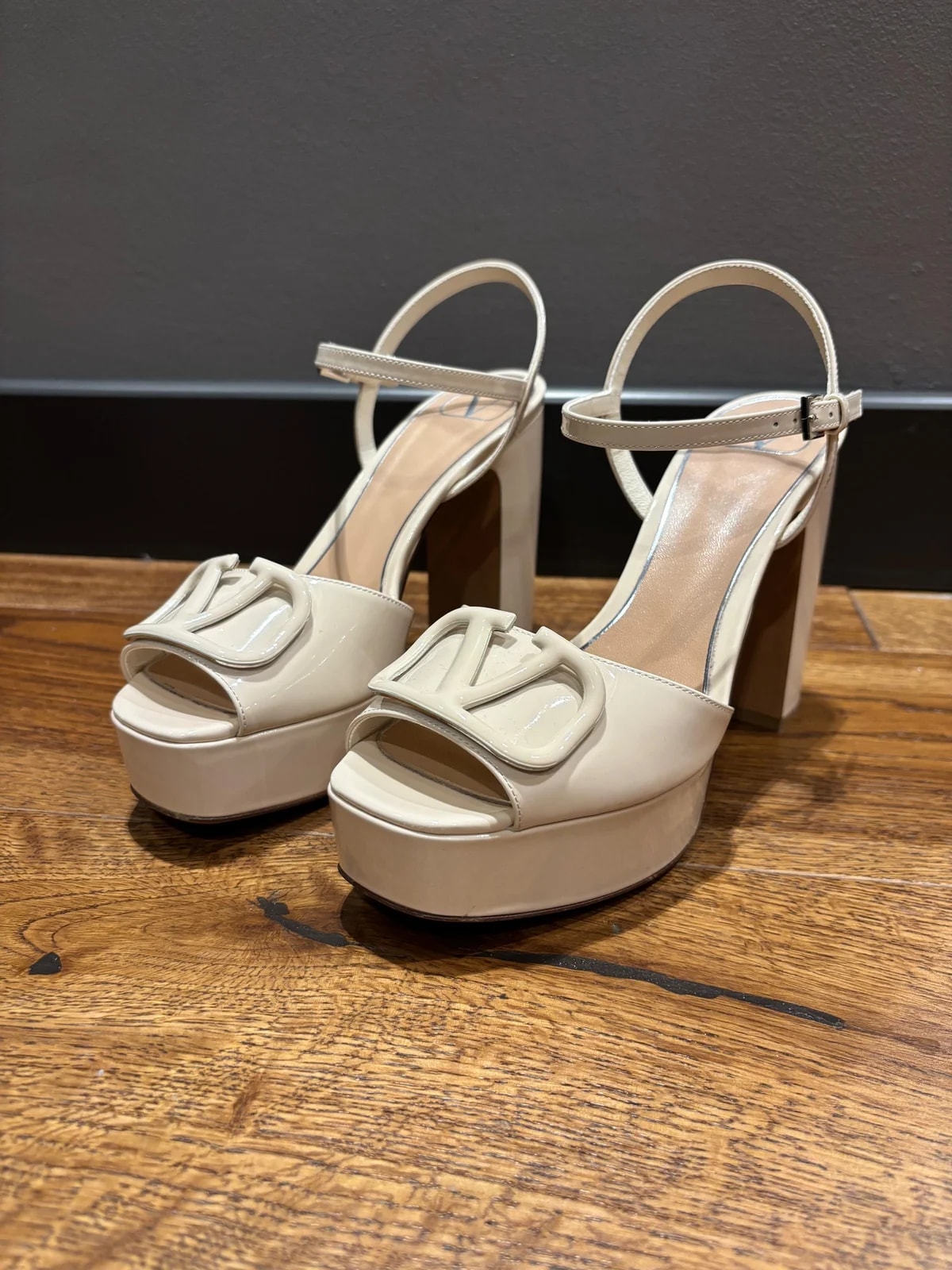 Valentino Platform 2