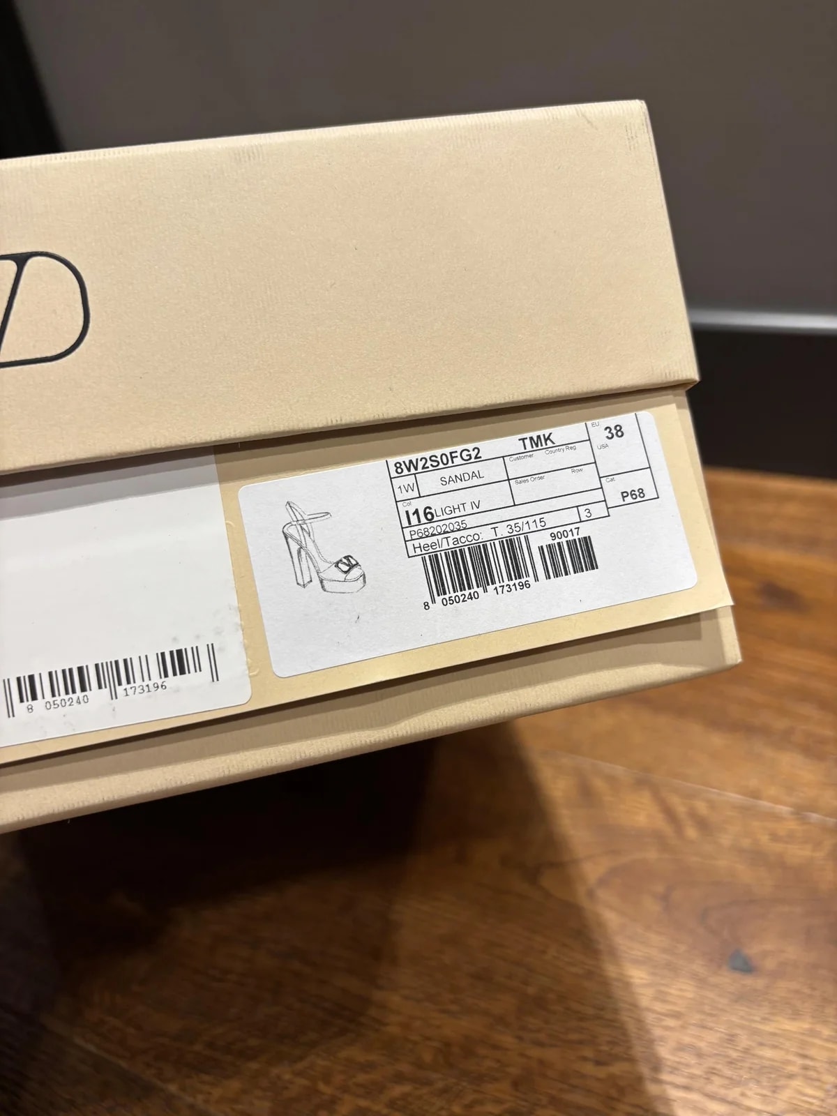 Valentino Platform 3