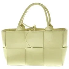 Bottega Veneta Maxi Mini Arco 2Way Hand Go 2